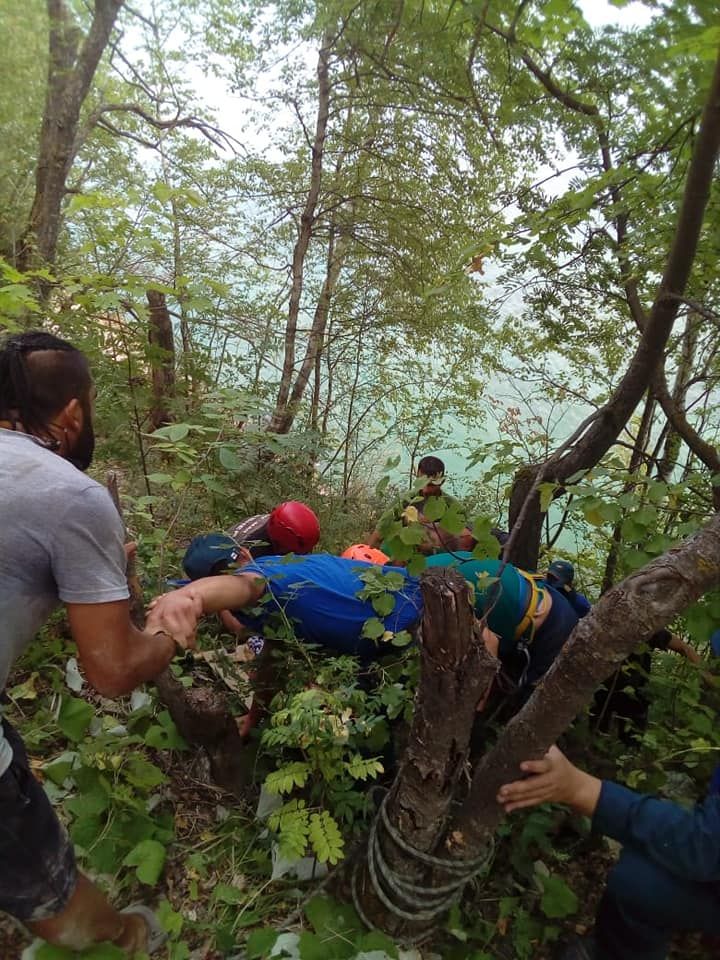 В Татарстане женщина сорвалась со скалы и погибла