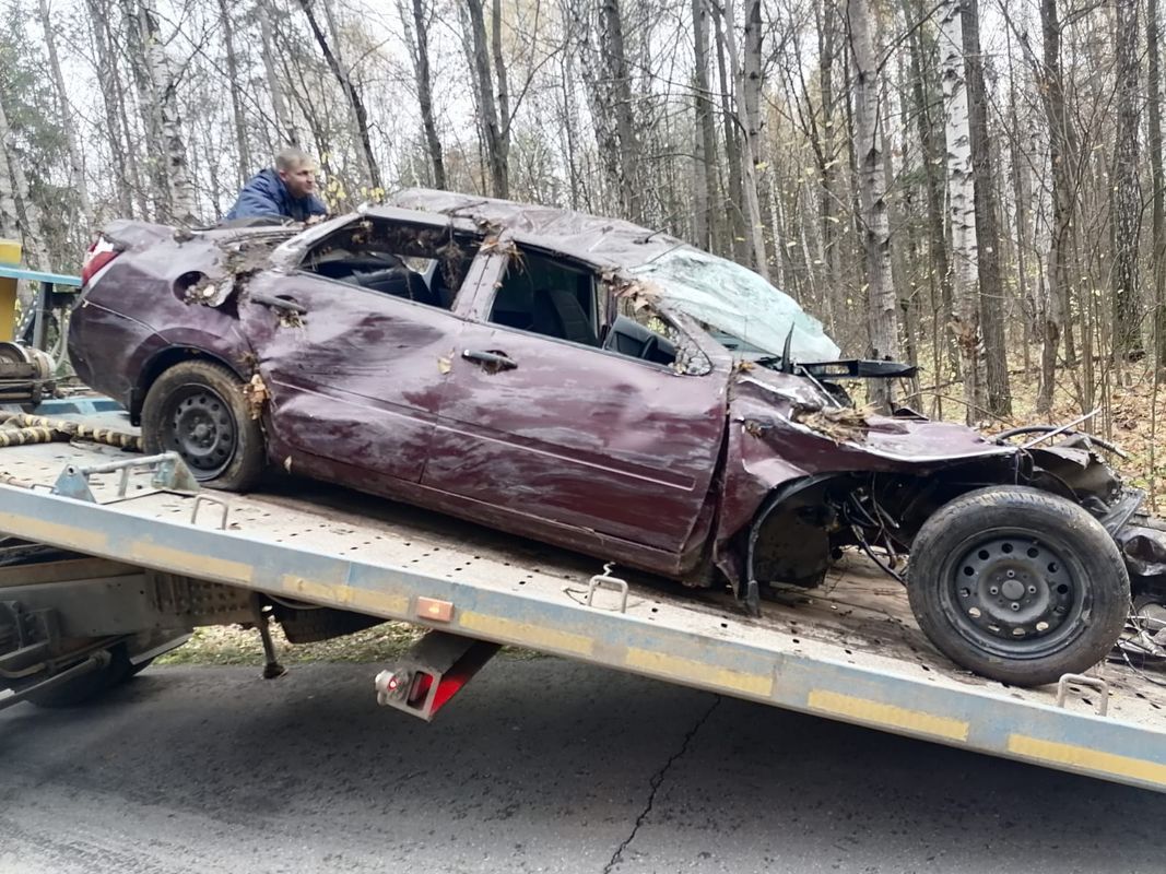 Смертельное ДТП в Боровецком лесу: автомобиль превратился в груду металла |  20.10.2022 | Набережные Челны - БезФормата