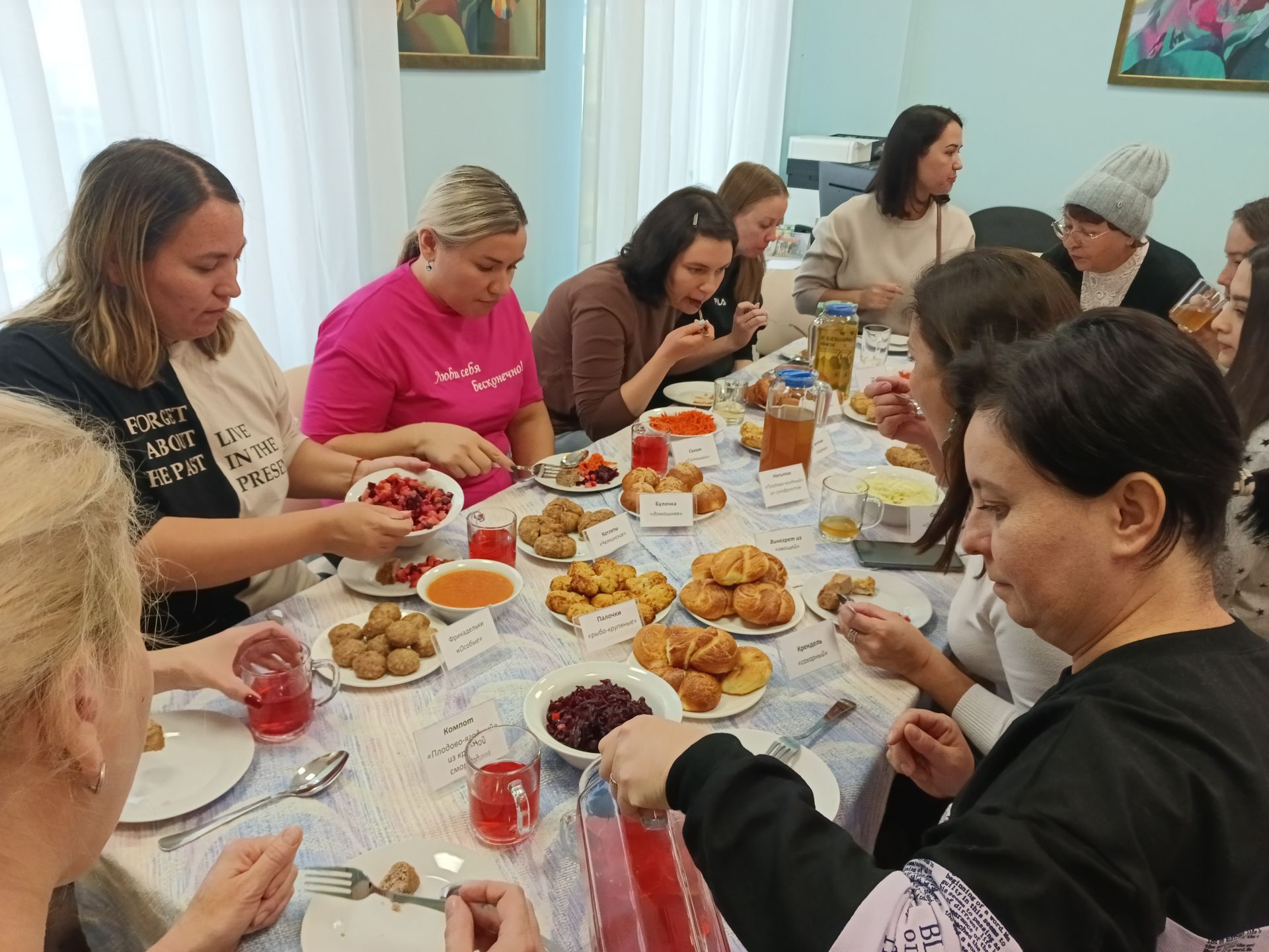 Челнинские родители продегустировали блюда в детсаду