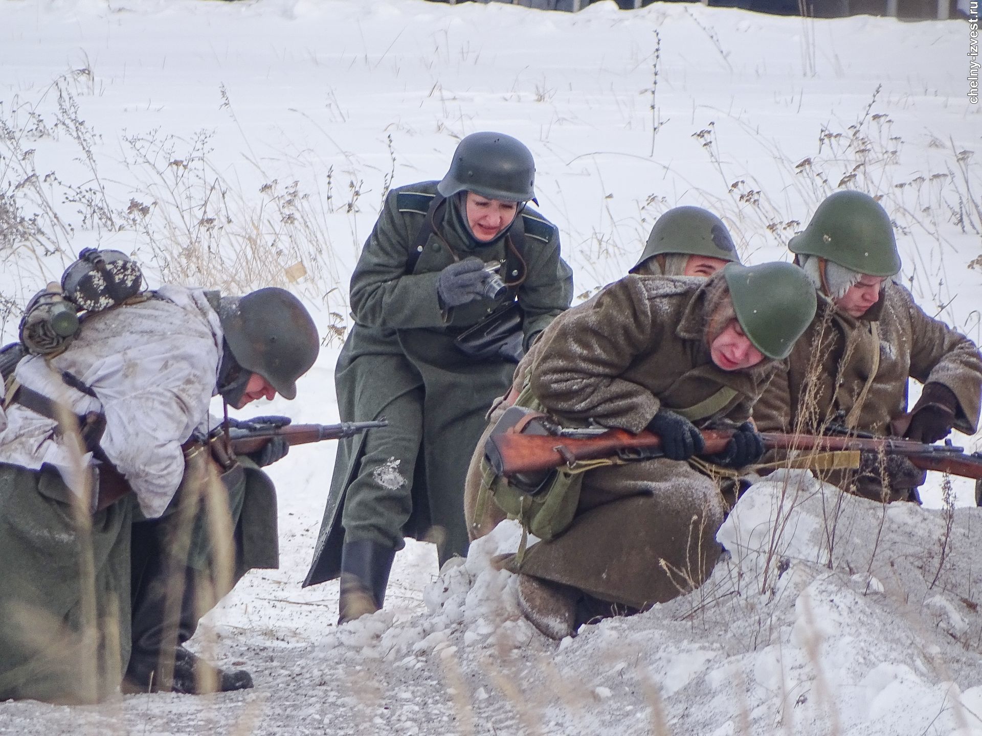 В Набережных Челнах прошла военно-историческая реконструкция победы в  Сталинградской битве