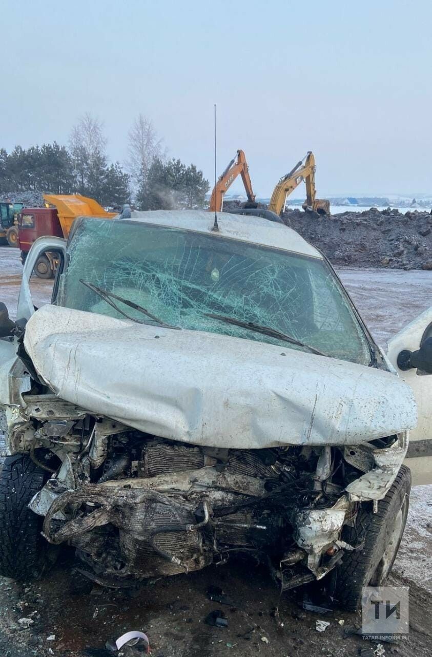 В Татарстане в массовом ДТП на трассе М7 погиб 30-летний водитель |  19.02.2023 | Набережные Челны - БезФормата