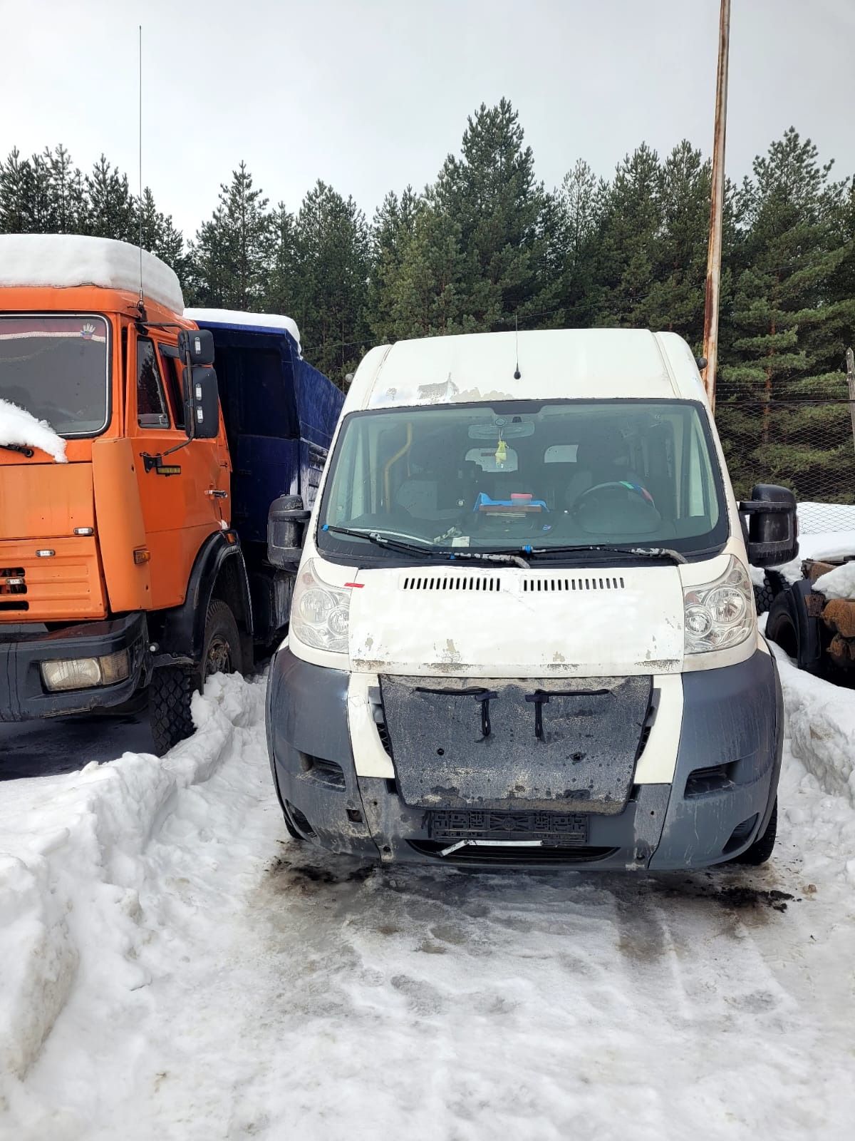 На проспекте Набережных Челнов поймали маршрутку, снятую с регистрации