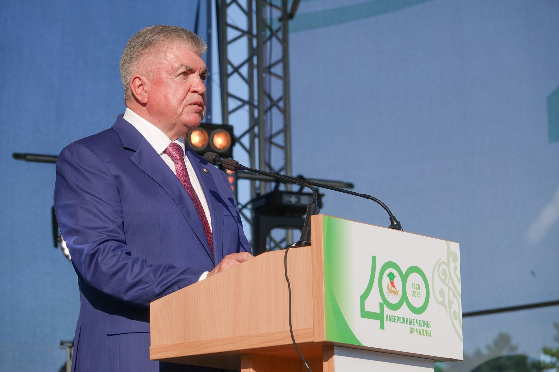 Наиль Магдеев акцентировал внимание на том, что усилиями предков создавался современный город