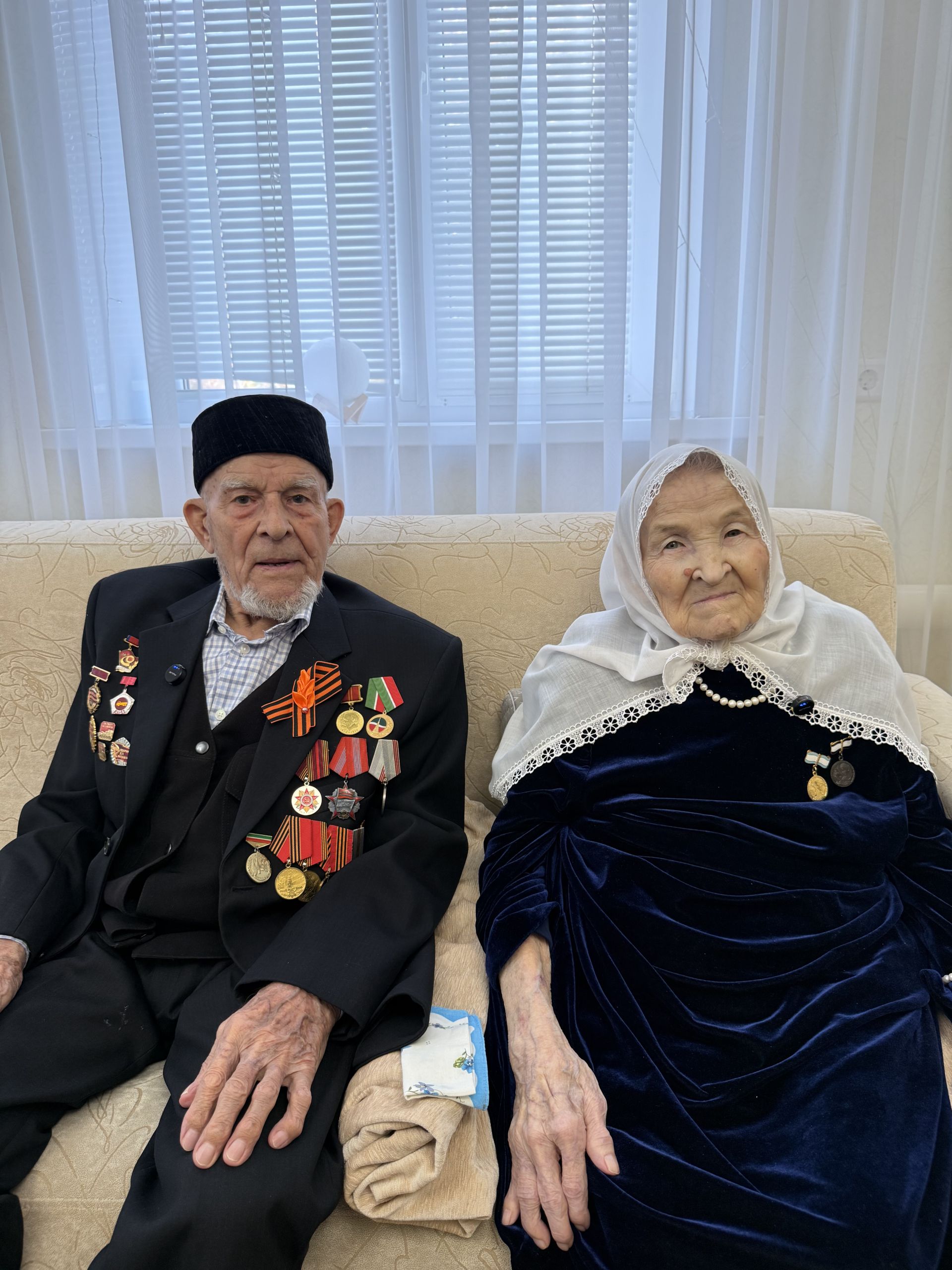 Челнинский водитель с женой отметили 70-летие брака: «Рахиля подарила счастливую жизнь»