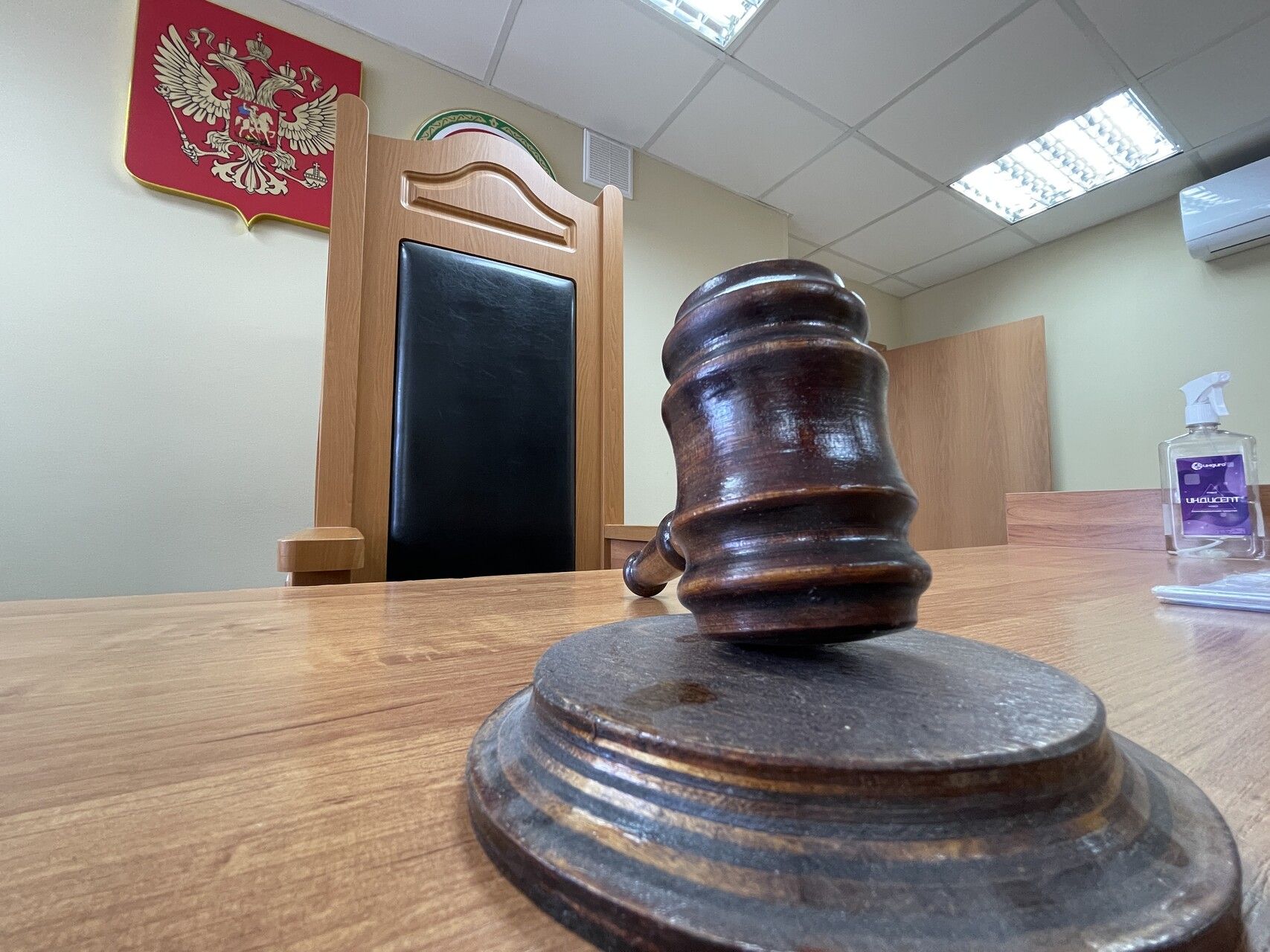 Иск был подан к дропперу, который предоставил свою банковскую карту для перевода похищенных денег