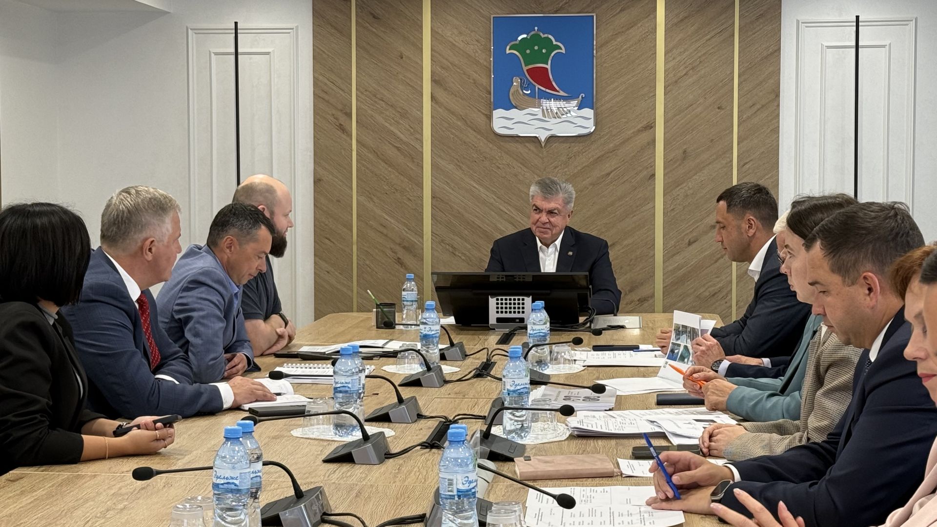 проект стоматологического центра представили мэру Челнов