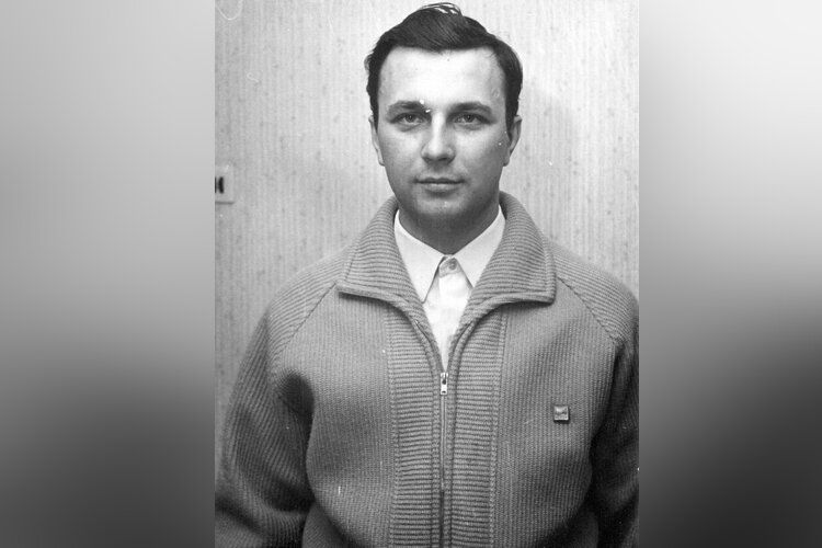 Владимир Буртовой