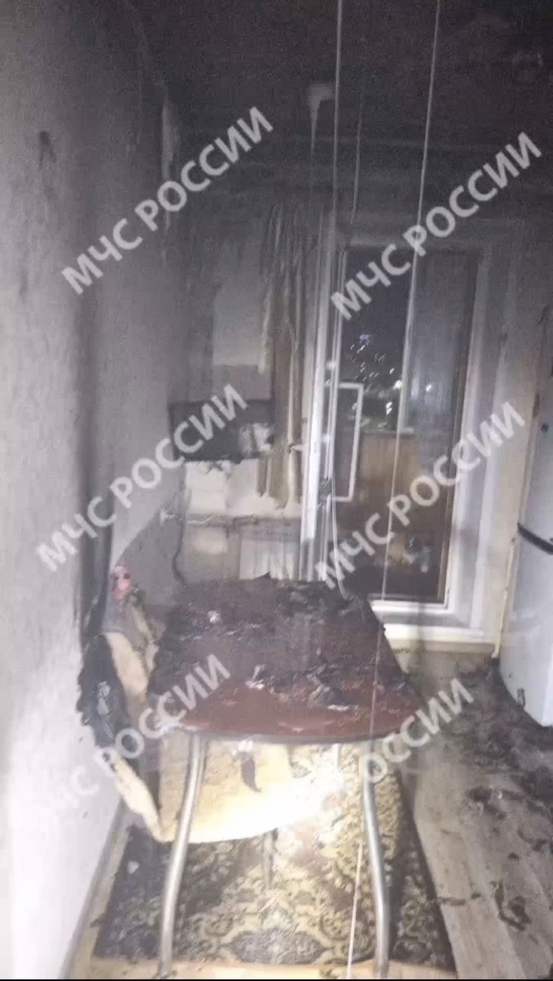 После пожара в 37/29 в больницу попала пенсионерка