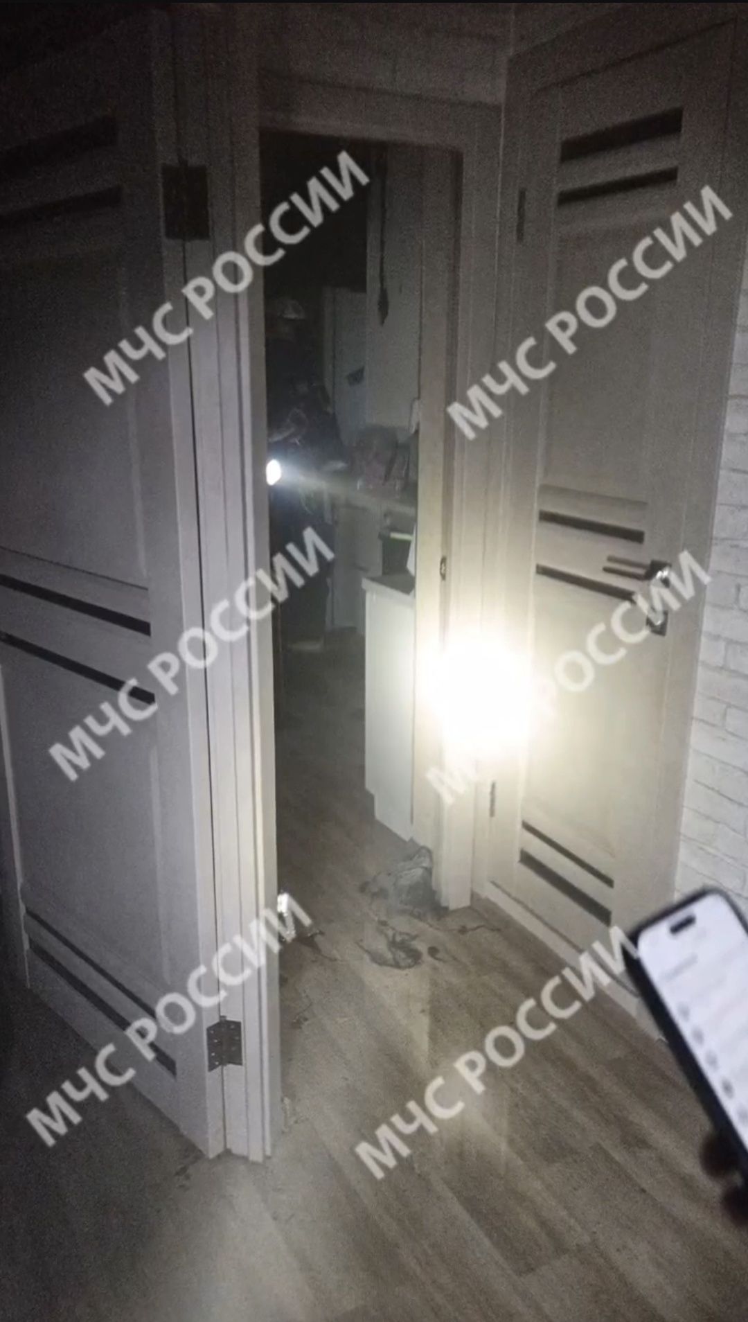 После пожара в 37/29 в больницу попала пенсионерка