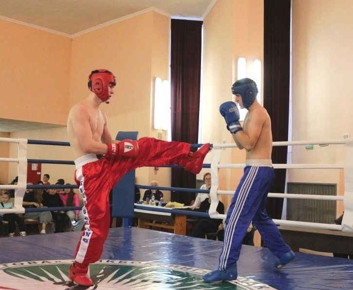 На участие в турнире подали заявки свыше ста кикбоксеров