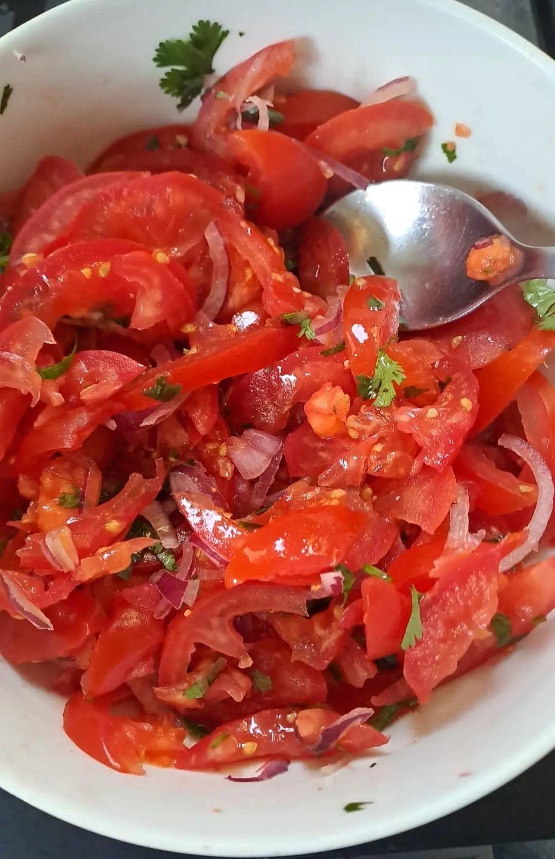 Продукты нарезаются тонко