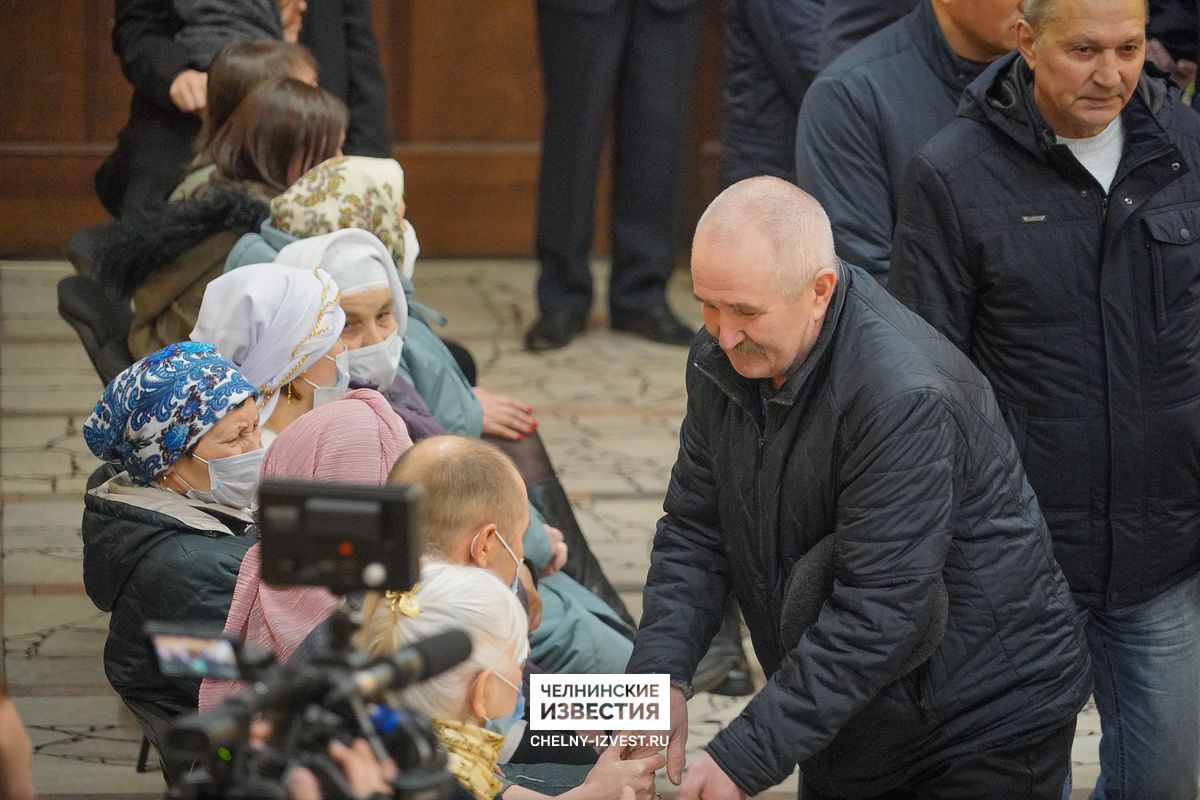 В Набережных Челнах простились с главой Центрального района