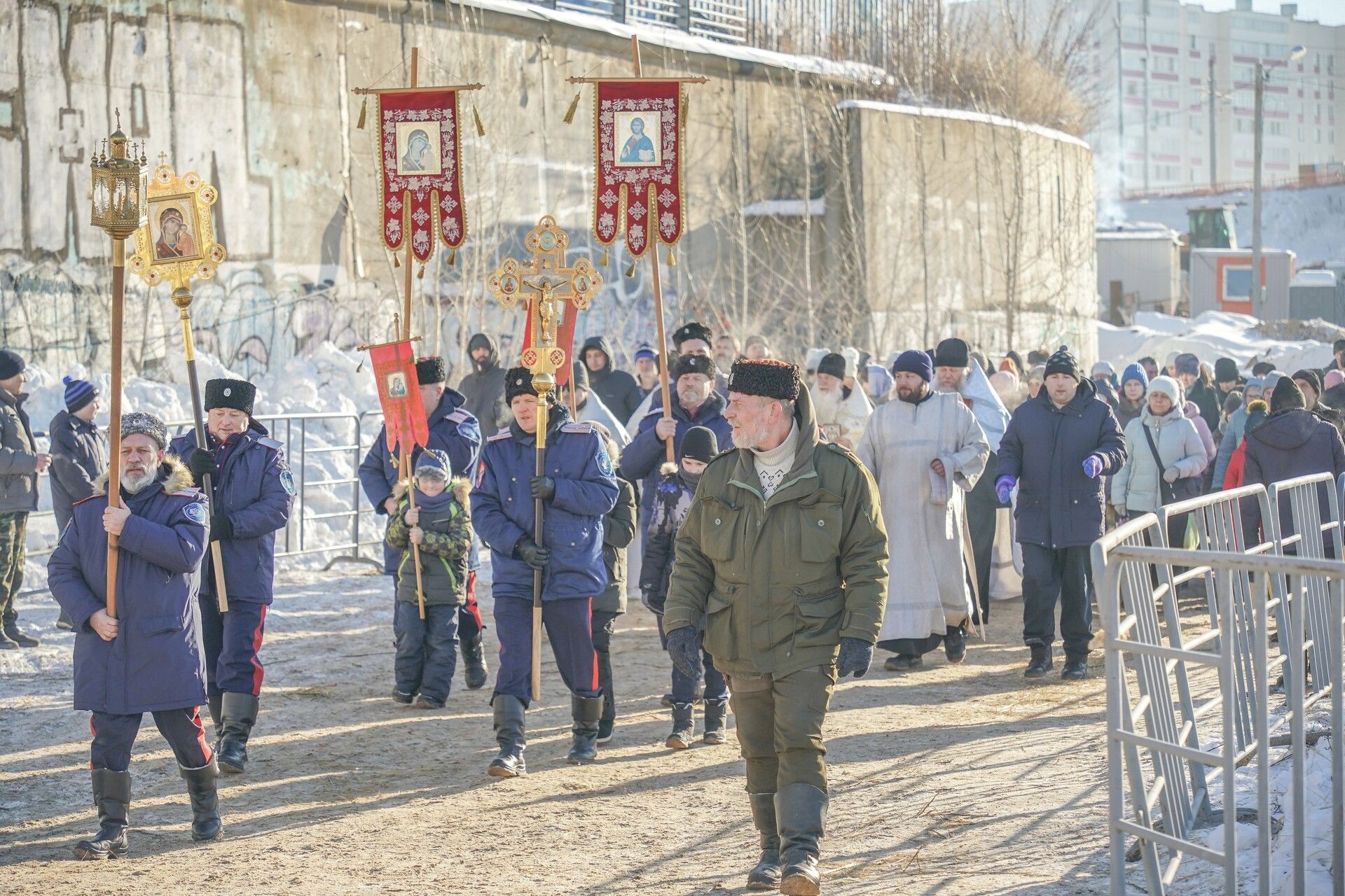 «Это объединяет»: челнинцы на Крещение окунулись в купель