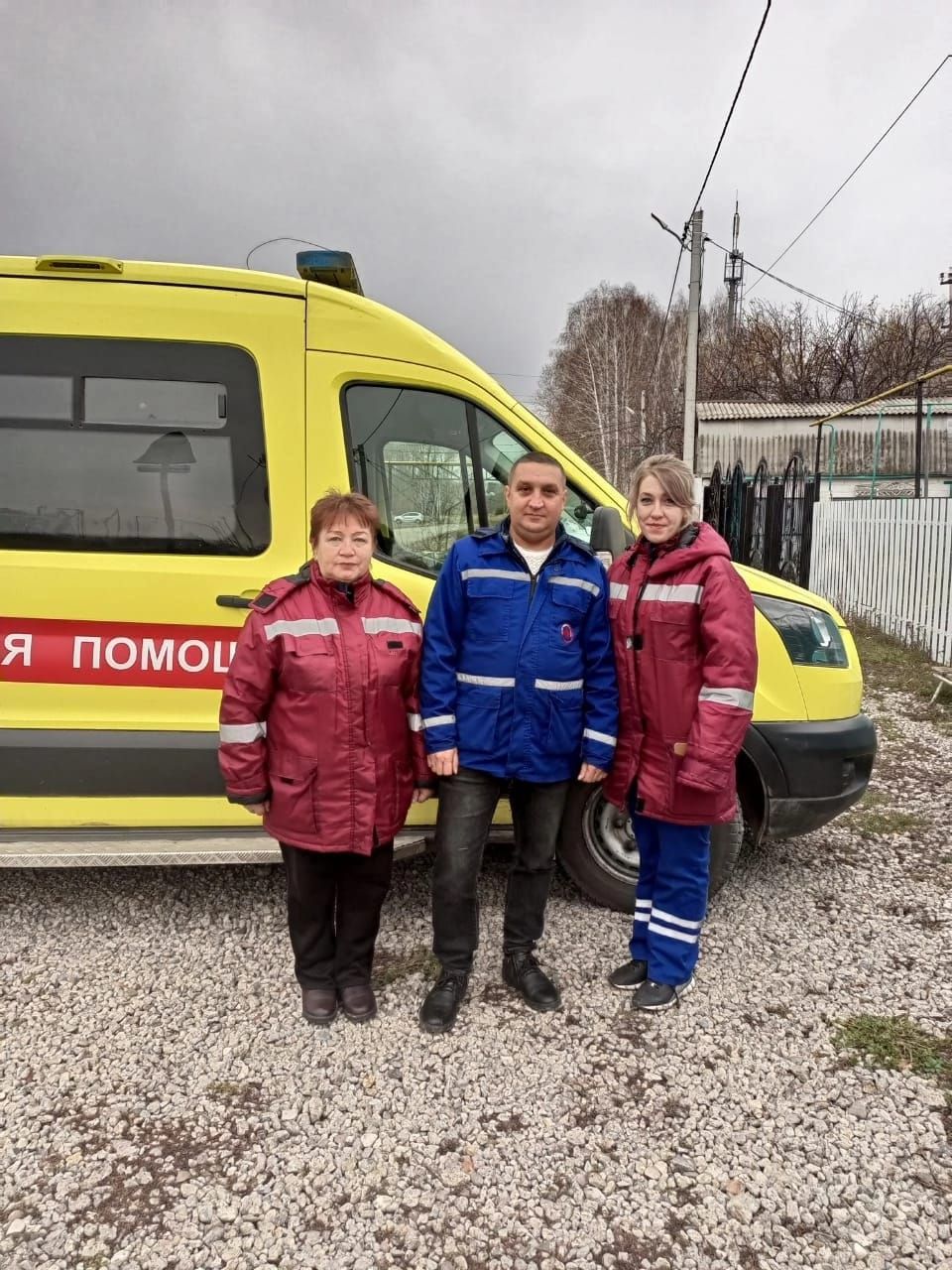 Восьмого за восемь минут: в Татарстане женщина родила ребенка в машине  скорой