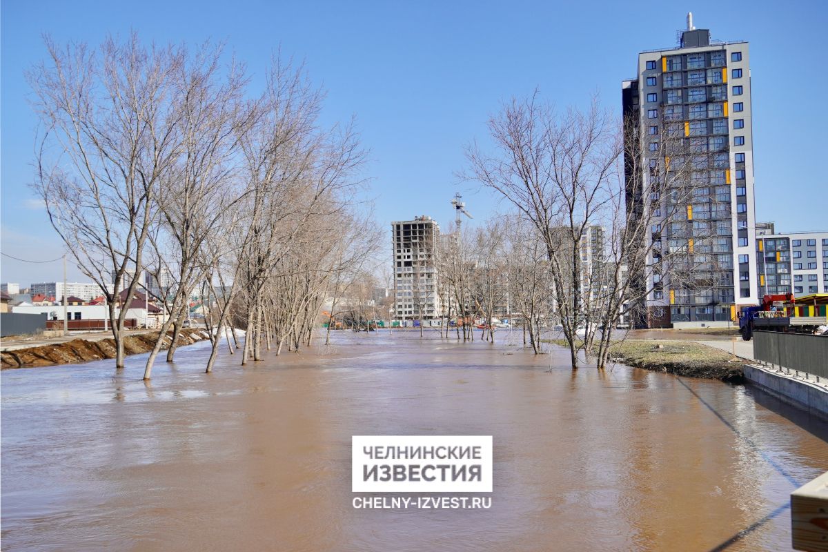 Жилой комплекс «Притяжение» в Челнах уходит под воду