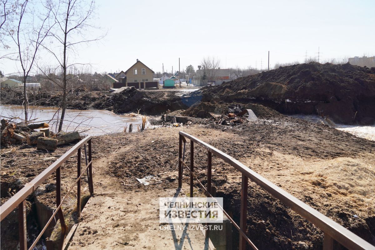 Жилой комплекс «Притяжение» в Челнах уходит под воду