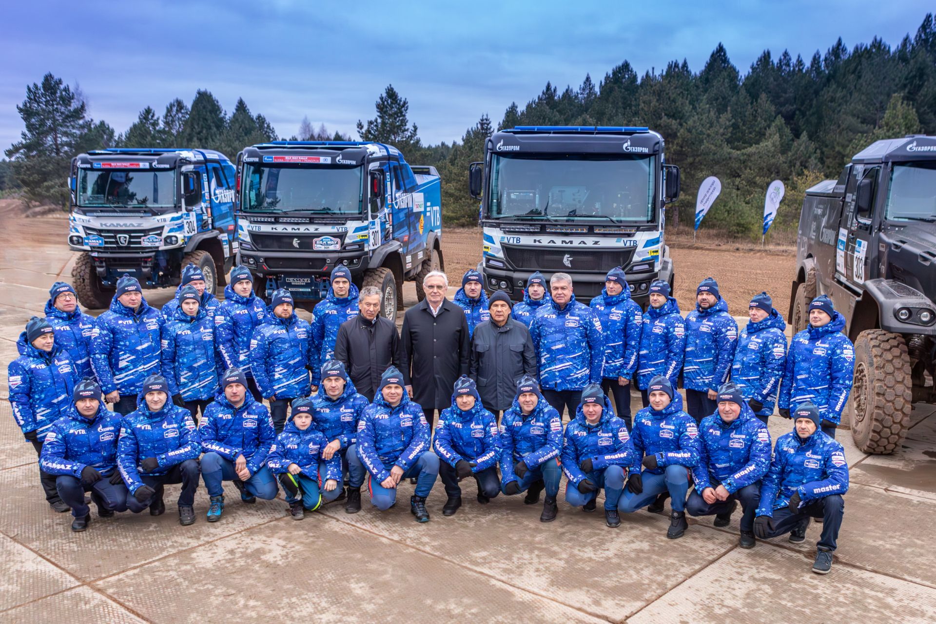 «Вы большие молодцы»: Минниханов встретился с командой «КАМАЗ-мастер»