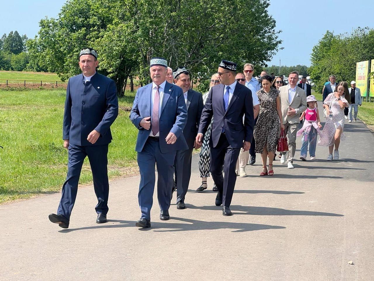 Гостем Сабантуя в Тукаевском районе стал глава Минтранса Татарстана Фарит Ханифов