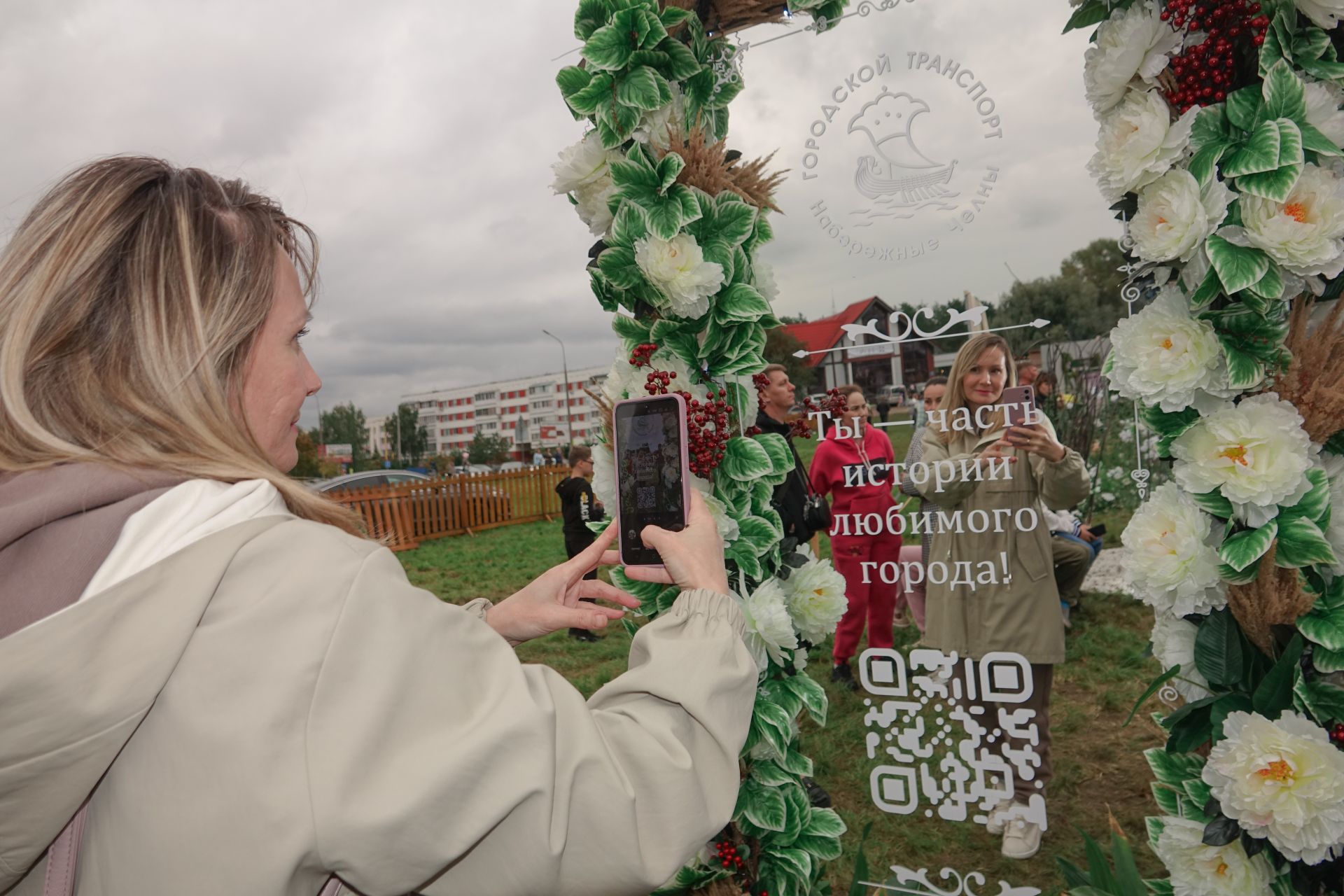 Закулисье «Акварели»: как в Набережных Челнах создавали фестиваль цветов-2025