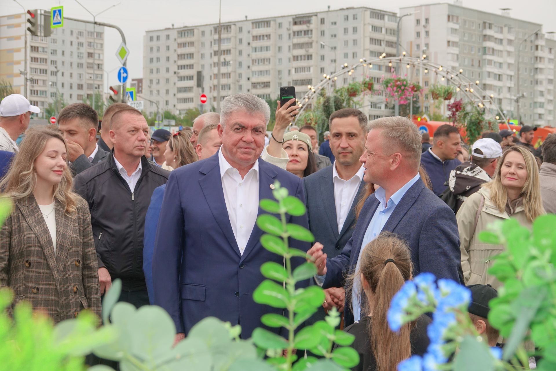 Закулисье «Акварели»: как в Набережных Челнах создавали фестиваль цветов-2025
