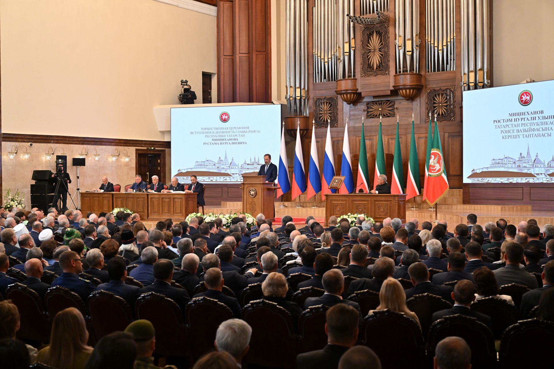 Рустам Минниханов вступил в должность раиса Татарстана