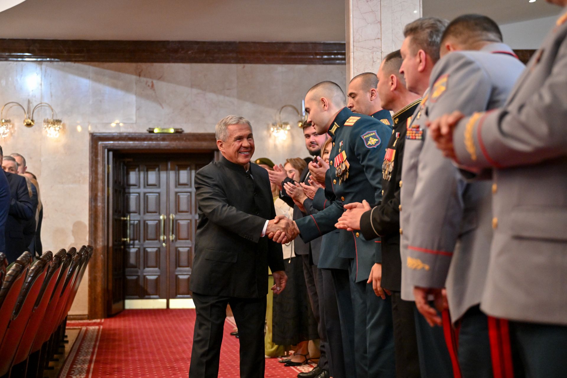 Рустам Минниханов вступил в должность раиса Татарстана