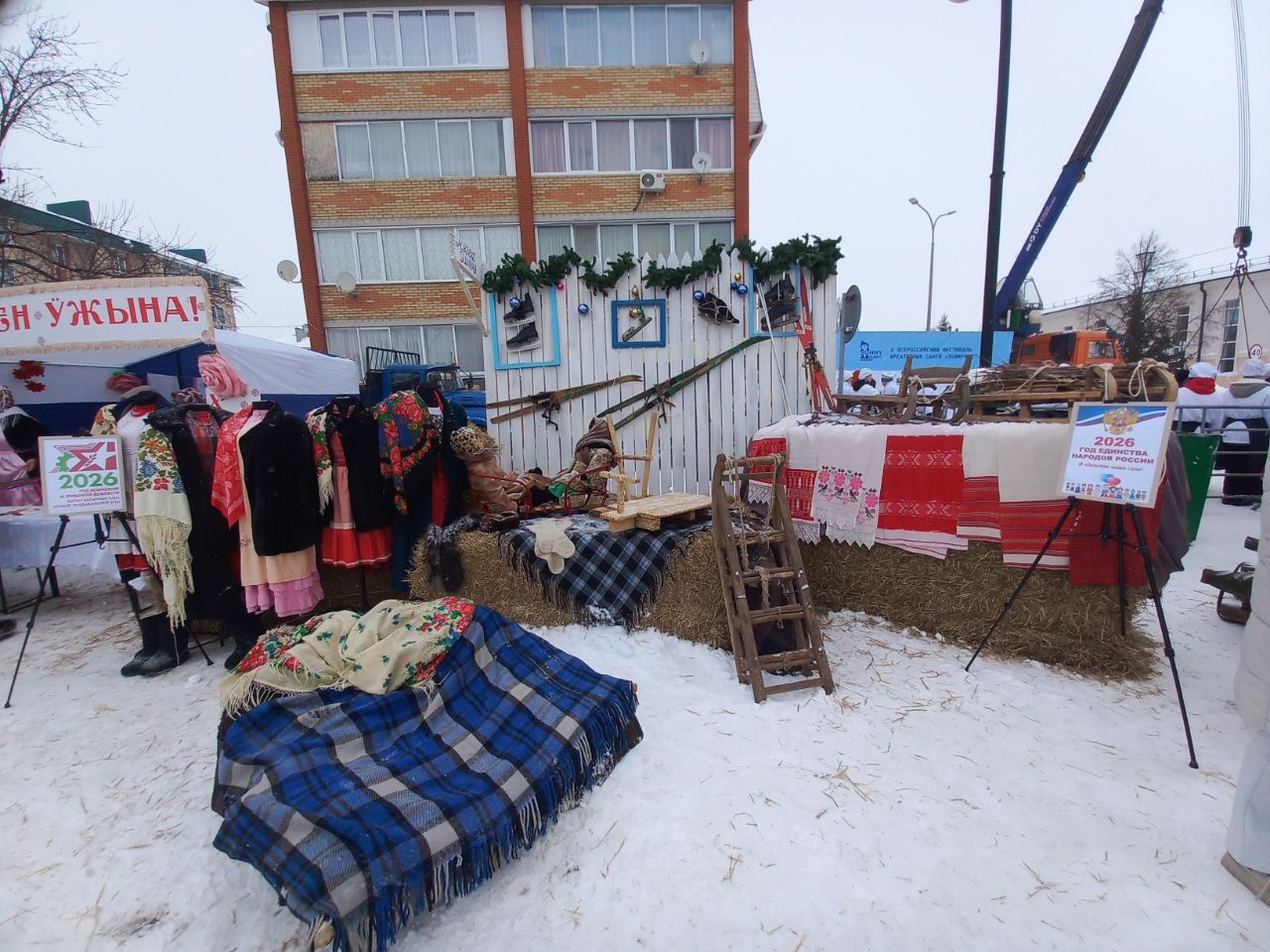 Фото: чем удивил челнинцев фестиваль креативных санок в Мамадыше