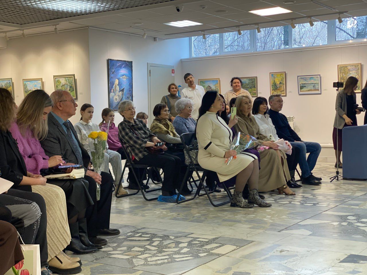 От виртуальной – к реальной: в Челнах открылась выставка Лилии Мустафиной-Хазиевой