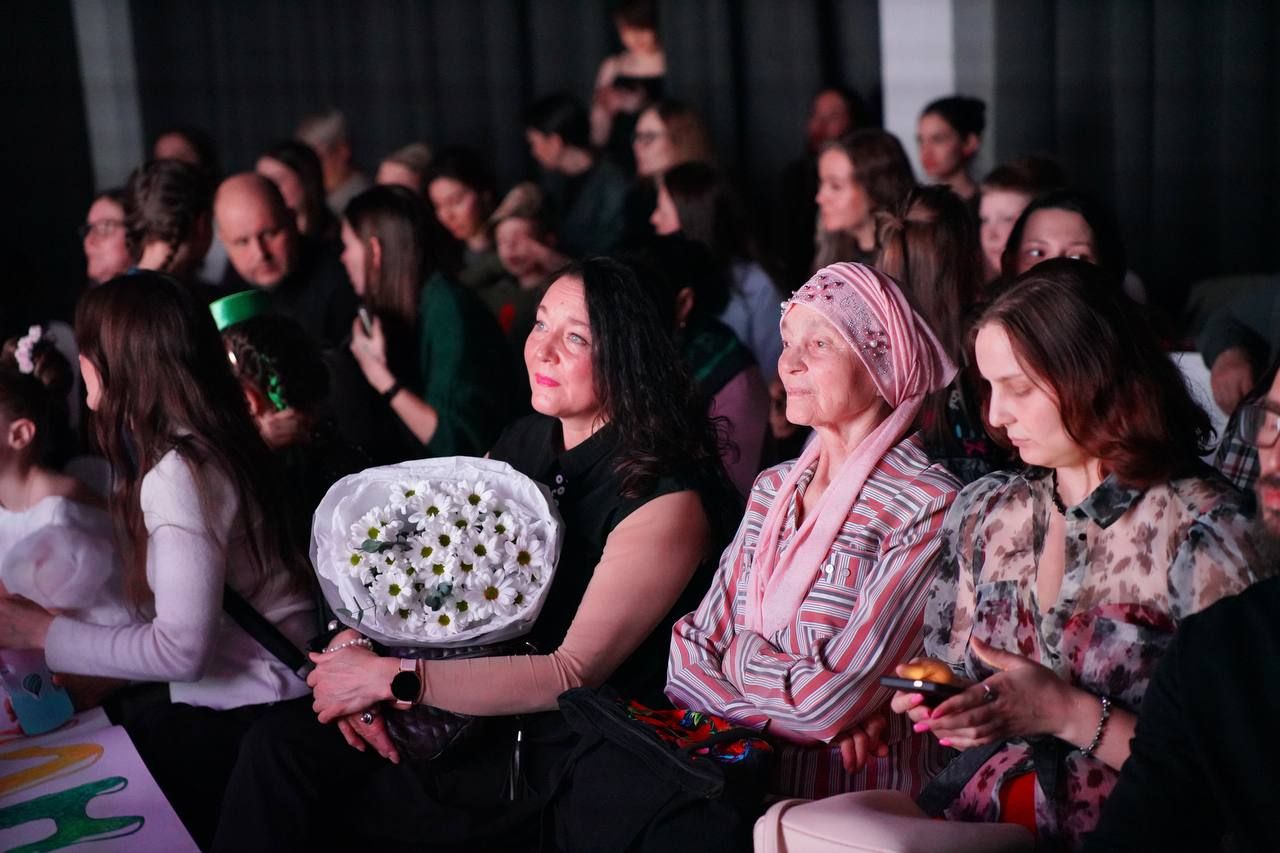 Мама четверых сыновей стала победительницей конкурса «Леди мама-2026»