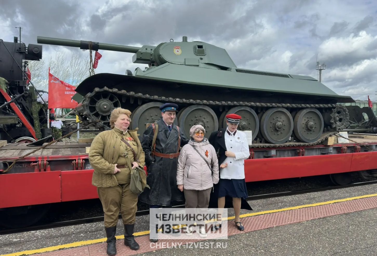 Фото: в Набережные Челны прибыл «Паровоз Победы»