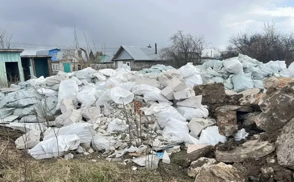 Экологи обнаружили свалку в СНТ «Заря» под Челнами