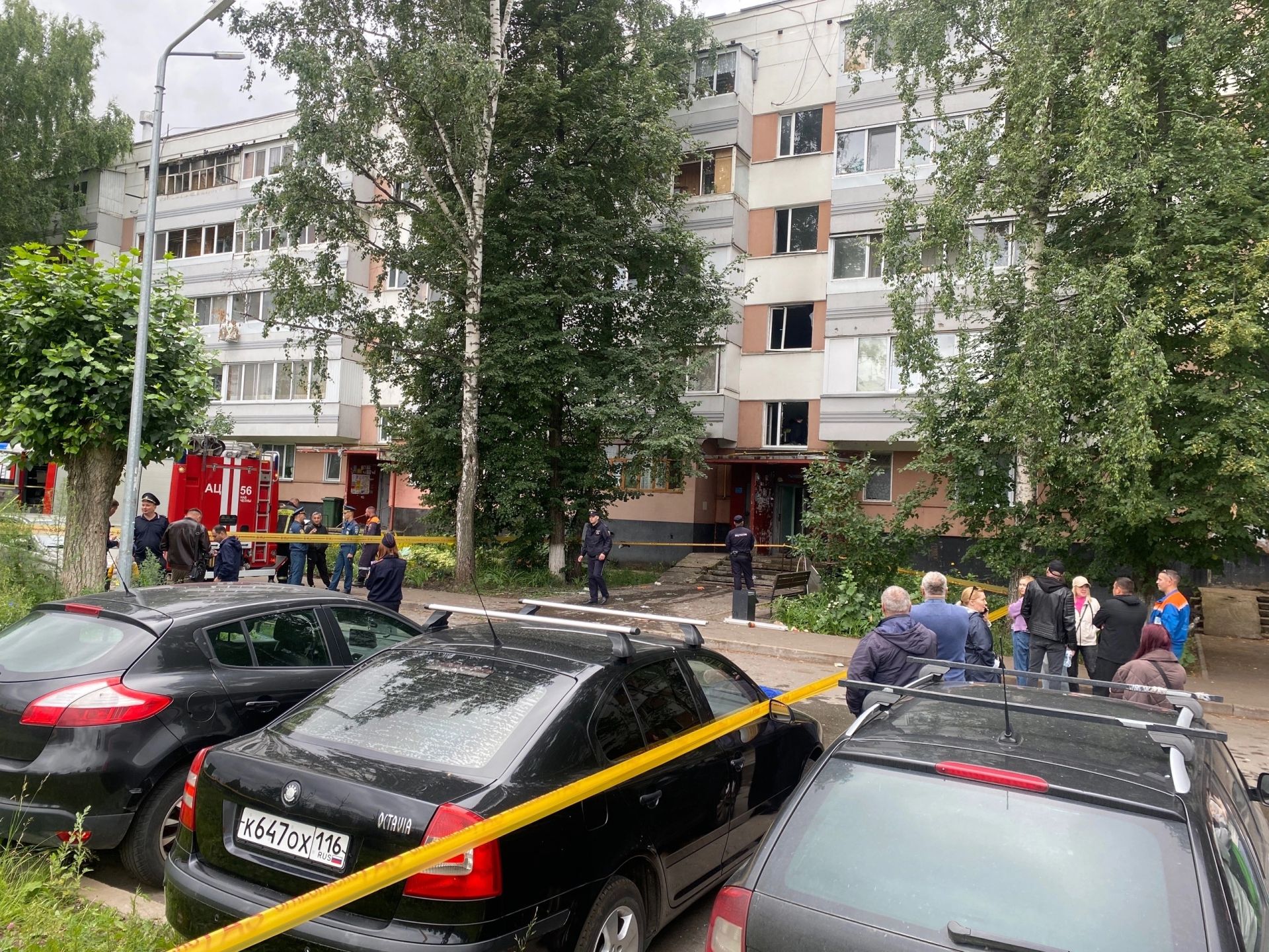 Появились первые фото с места ЧП в 11 комплексе, где произошел хлопок