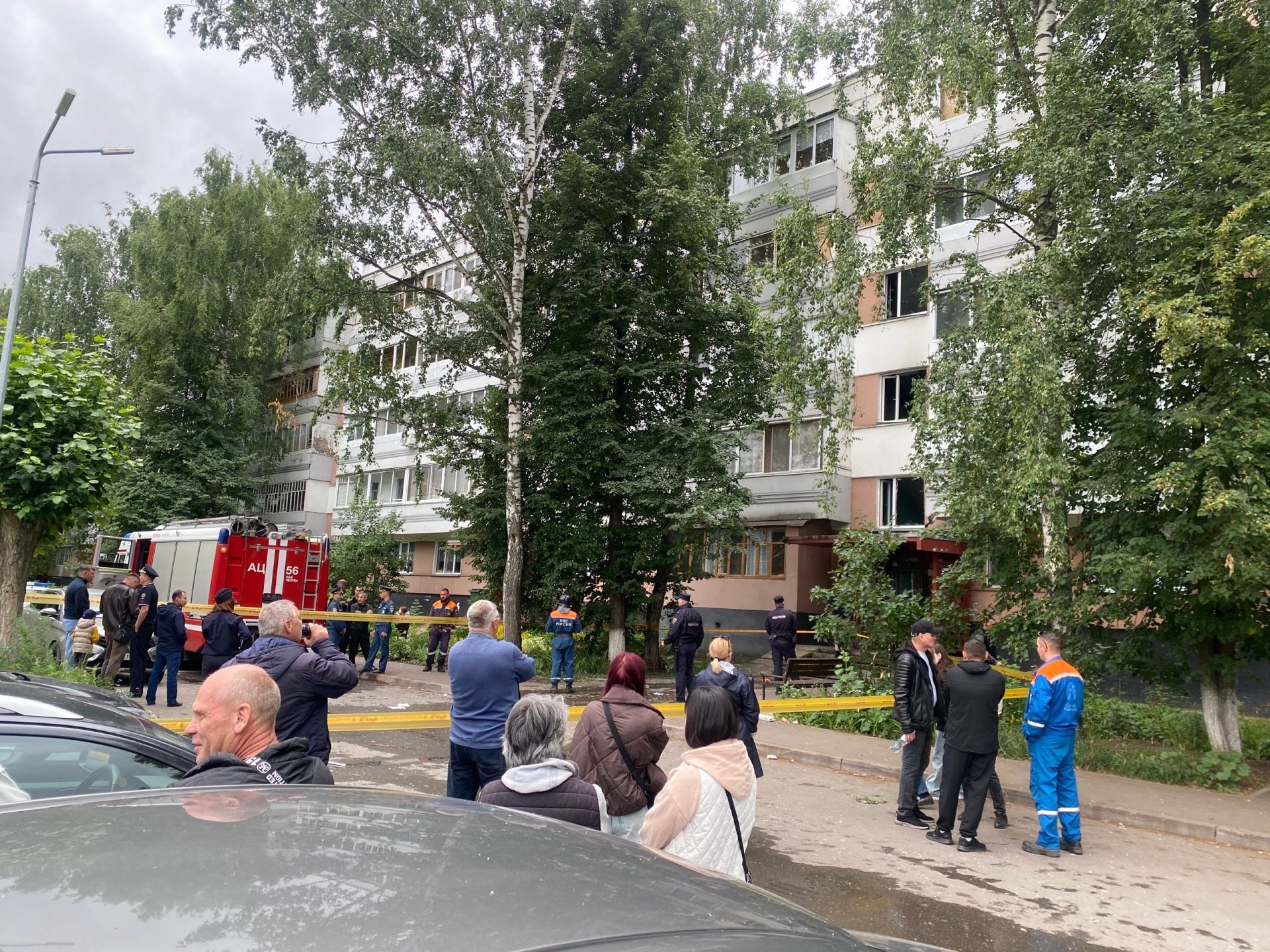 Появились первые фото с места ЧП в 11 комплексе, где произошел хлопок