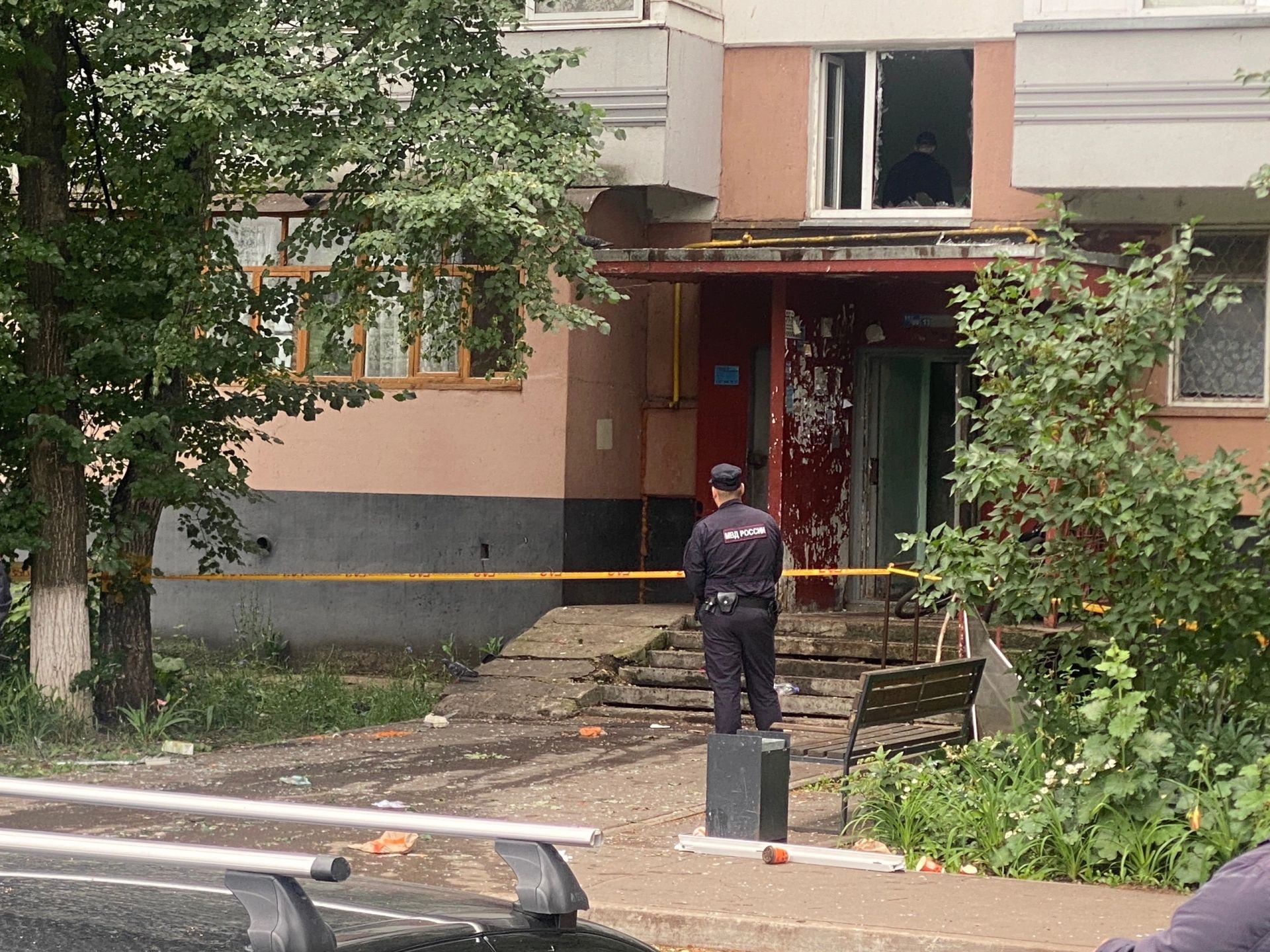 Появились первые фото с места ЧП в 11 комплексе, где произошел хлопок