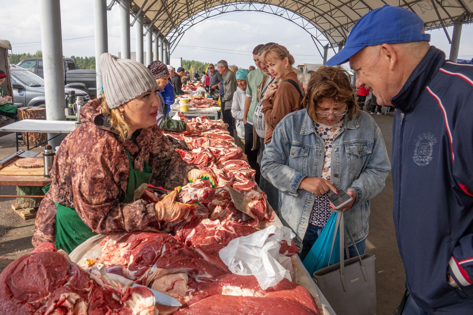 Первая осенняя ярмарка в Челнах: цены и ассортимент