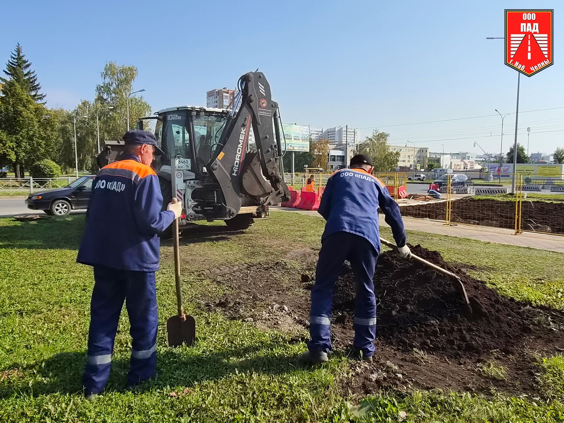 На перекрёстке Автозаводского и Московского в Челнах завершают ремонт ливнёвки