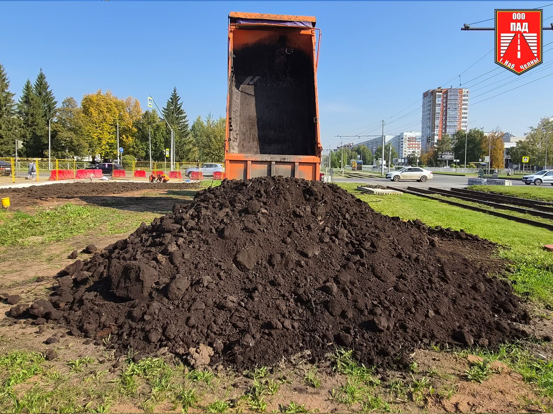 На перекрёстке Автозаводского и Московского в Челнах завершают ремонт ливнёвки