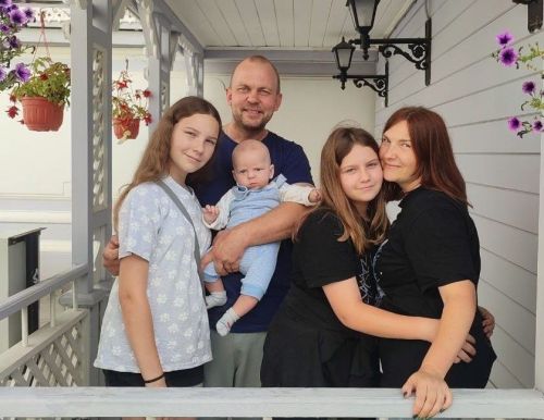 «Раскисать нельзя»: история Василины Новиковой, потерявшей мужа и дочь на пожаре