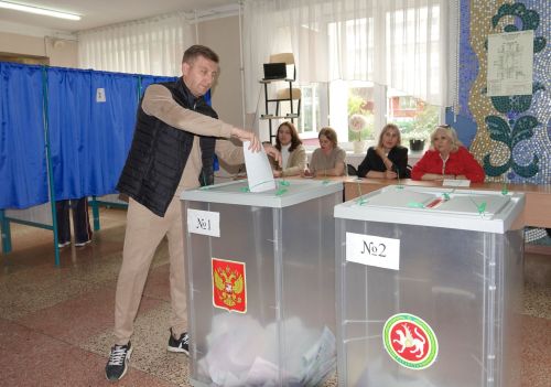 В Челнах на 15 часов проголосовали 45 процентов избирателей