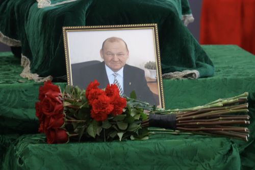 «Он сделал все, чтобы закон уважали»: в Челнах простились с первым председателем суда