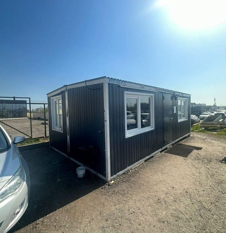 В Челнах снесли незаконный офис авторынка