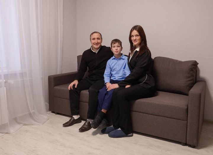 Новогоднее чудо: камазовцы получили ключи от квартир в арендном доме