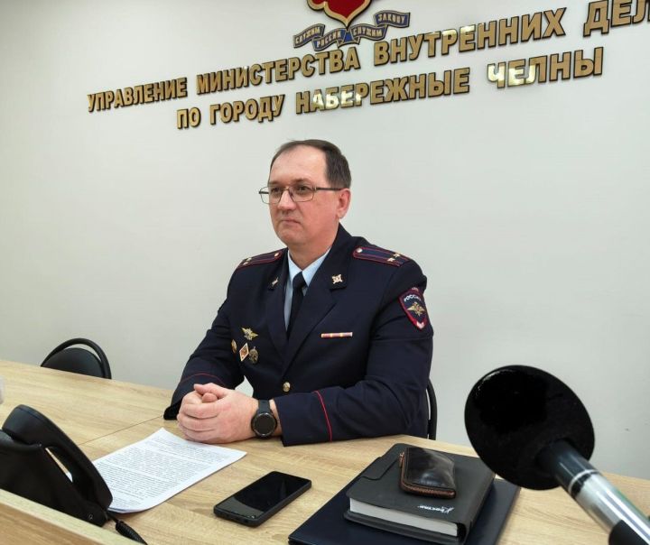 За два месяца в Челнах легализовались лишь 12 мигрантов За два месяца в Челнах легализовались лишь 12 мигрантов