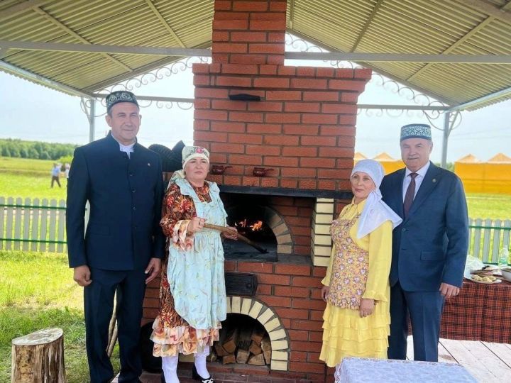 Гостем Сабантуя в Тукаевском районе стал глава Минтранса Татарстана Фарит Ханифов