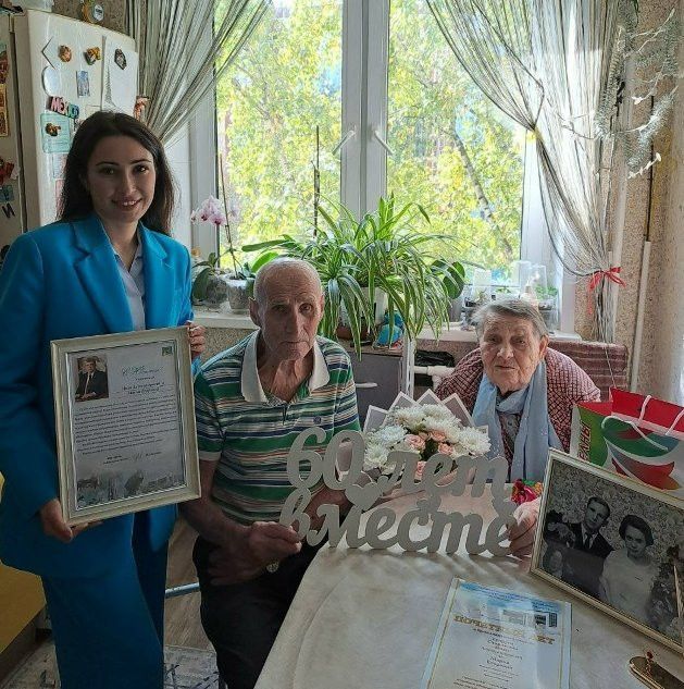 60 лет вместе: супруги Стариковы отметили бриллиантовую свадьбу
