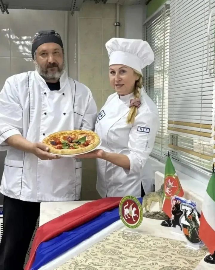 Челнинка научила бойца СВО печь пиццу к «Абилимпиксу»