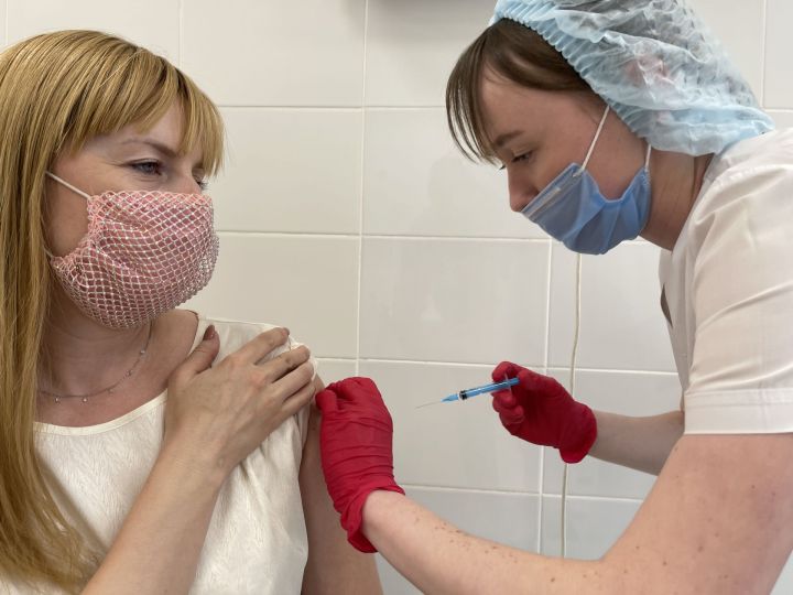До или после вакцинации следует сдавать тест на антитела