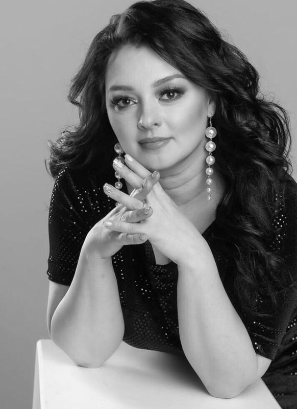 «Уходят чистые душой…»: певица Эльмира Сулейманова скончалась от инфаркта в 40 лет