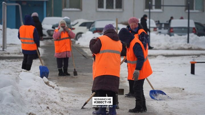 Из каких средств управляющие компании оплачивают штрафы за неубранные от снега дворы