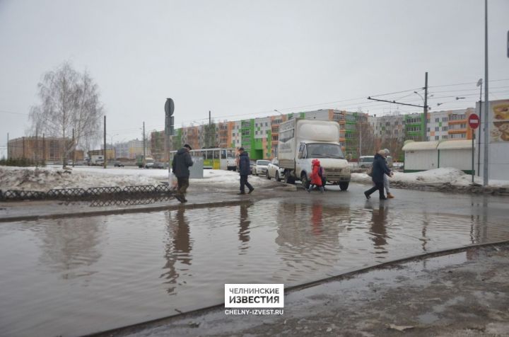 «Снега не просто много, а очень много»: мэр Челнов назвал особенность весеннего половодья